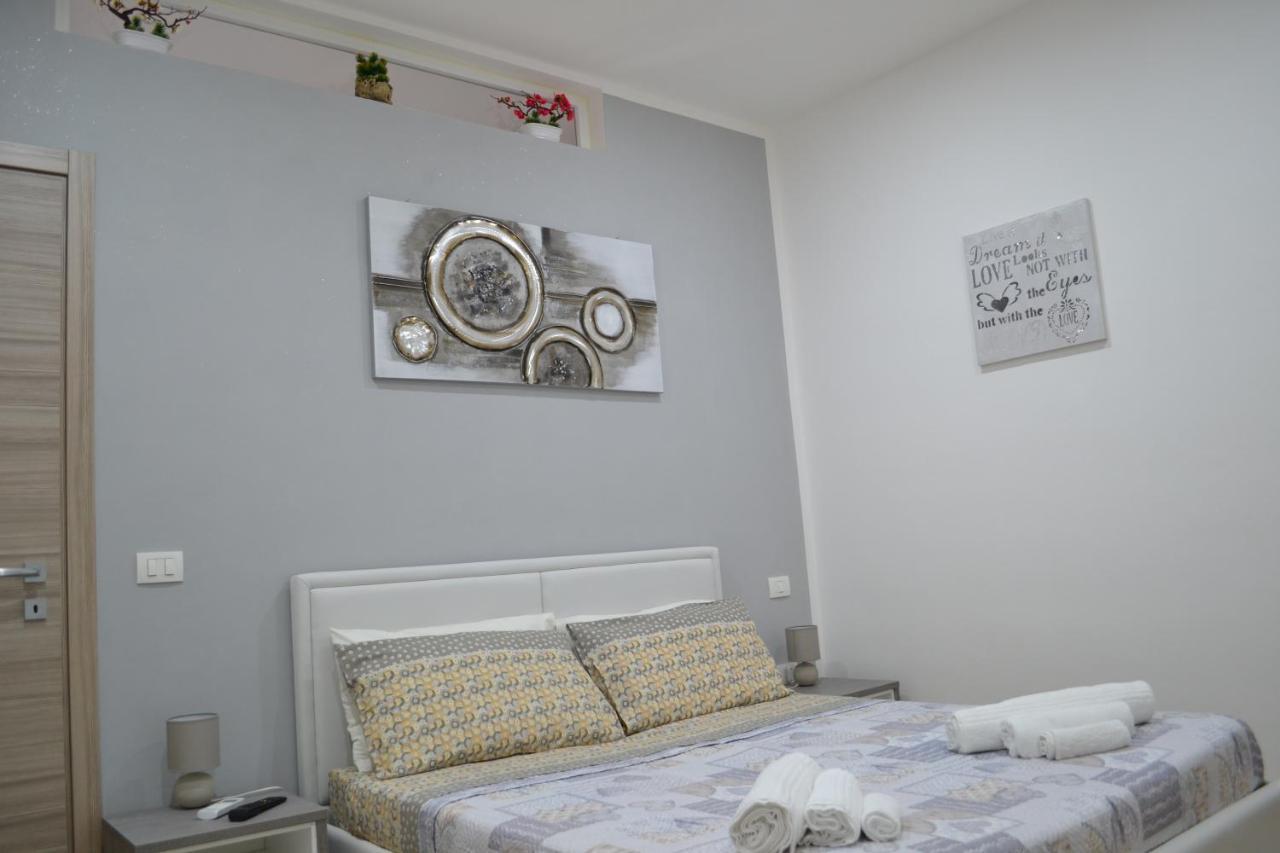 Appartement La Piazzetta Della Patrona à Syracuse Extérieur photo